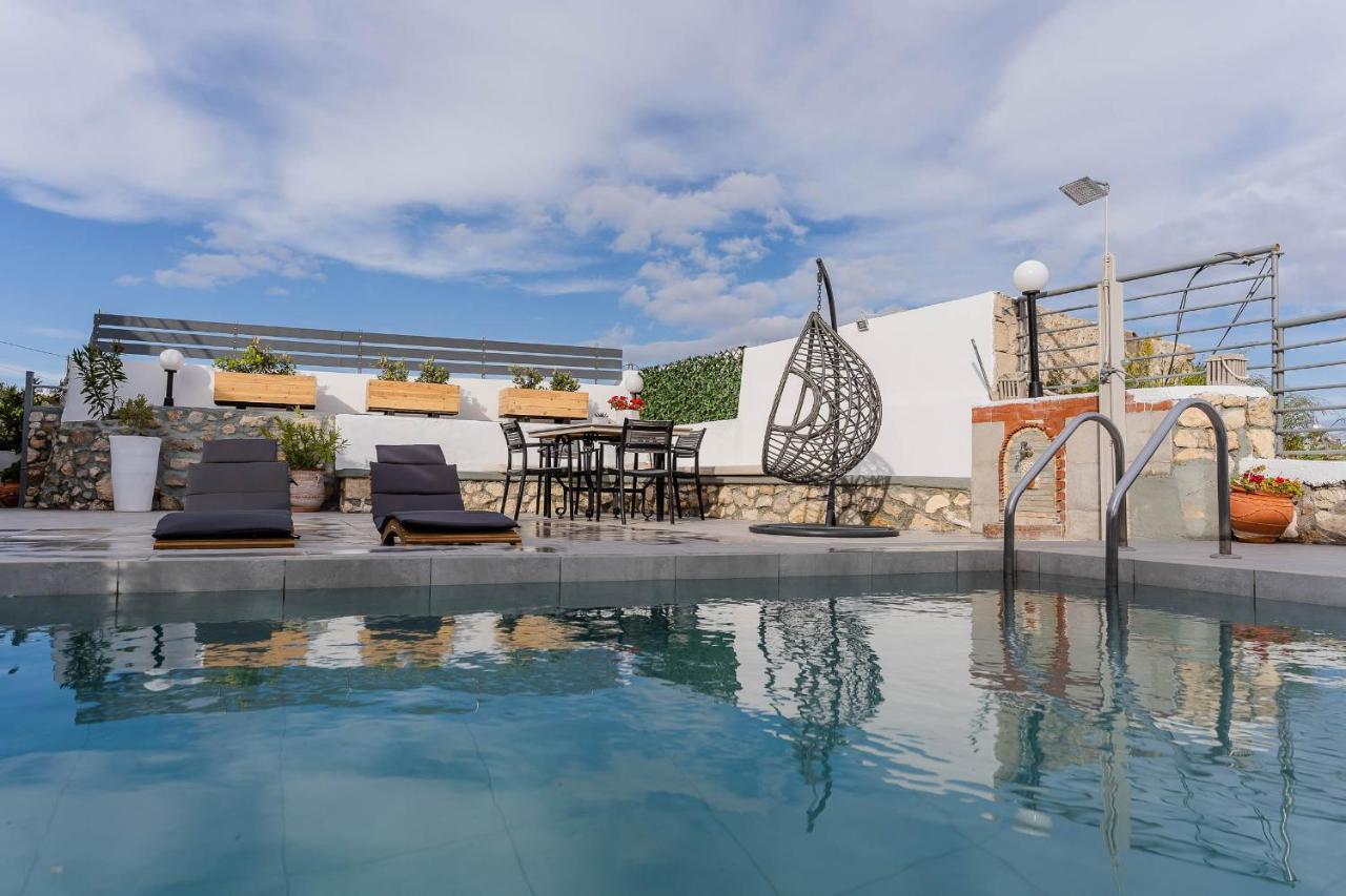 Serenity Villa Lakki  Luaran gambar